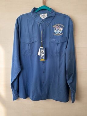 NWT AFTCO UPF 50 Blue Performance Fishing Shirt Bermuda Triple Crown 2019 Men L
